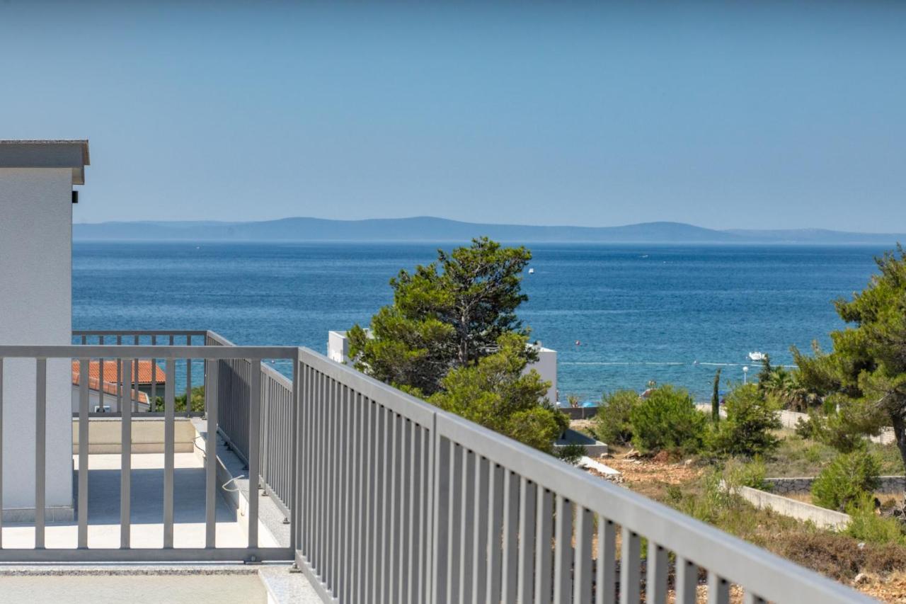 Apartmani Kastelina Vir Esterno foto